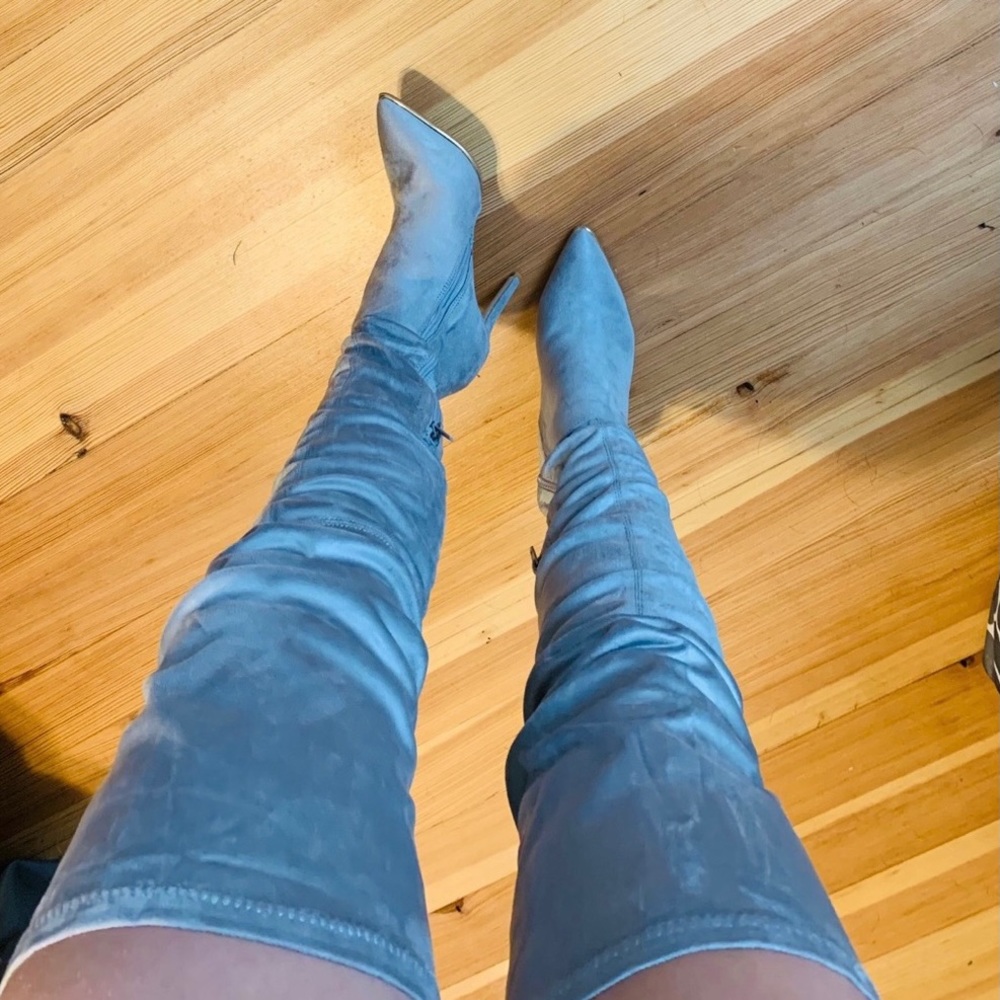 Grey knee high boots *NEW*